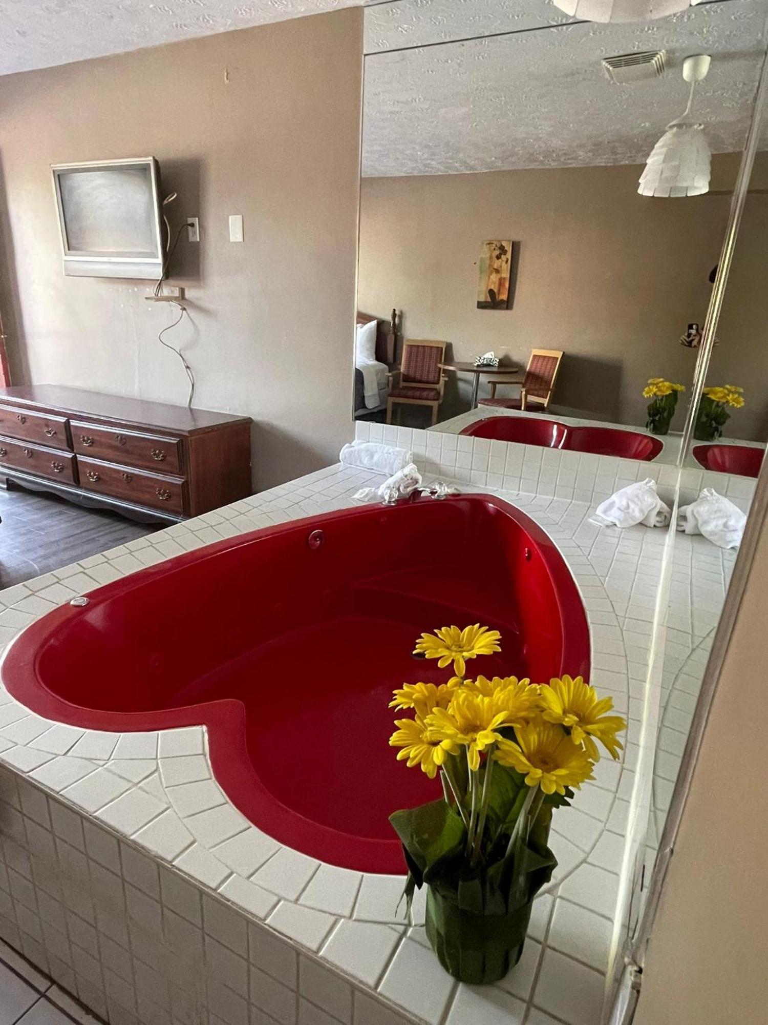 6267 Persepolis Inn Καταρράκτες του Νιαγάρα Εξωτερικό φωτογραφία